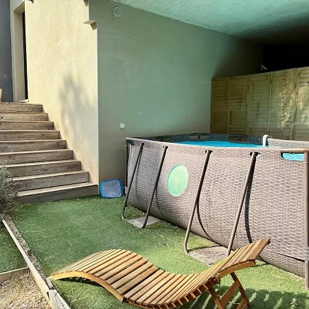 Maison D'architecte Avec Et Piscine *